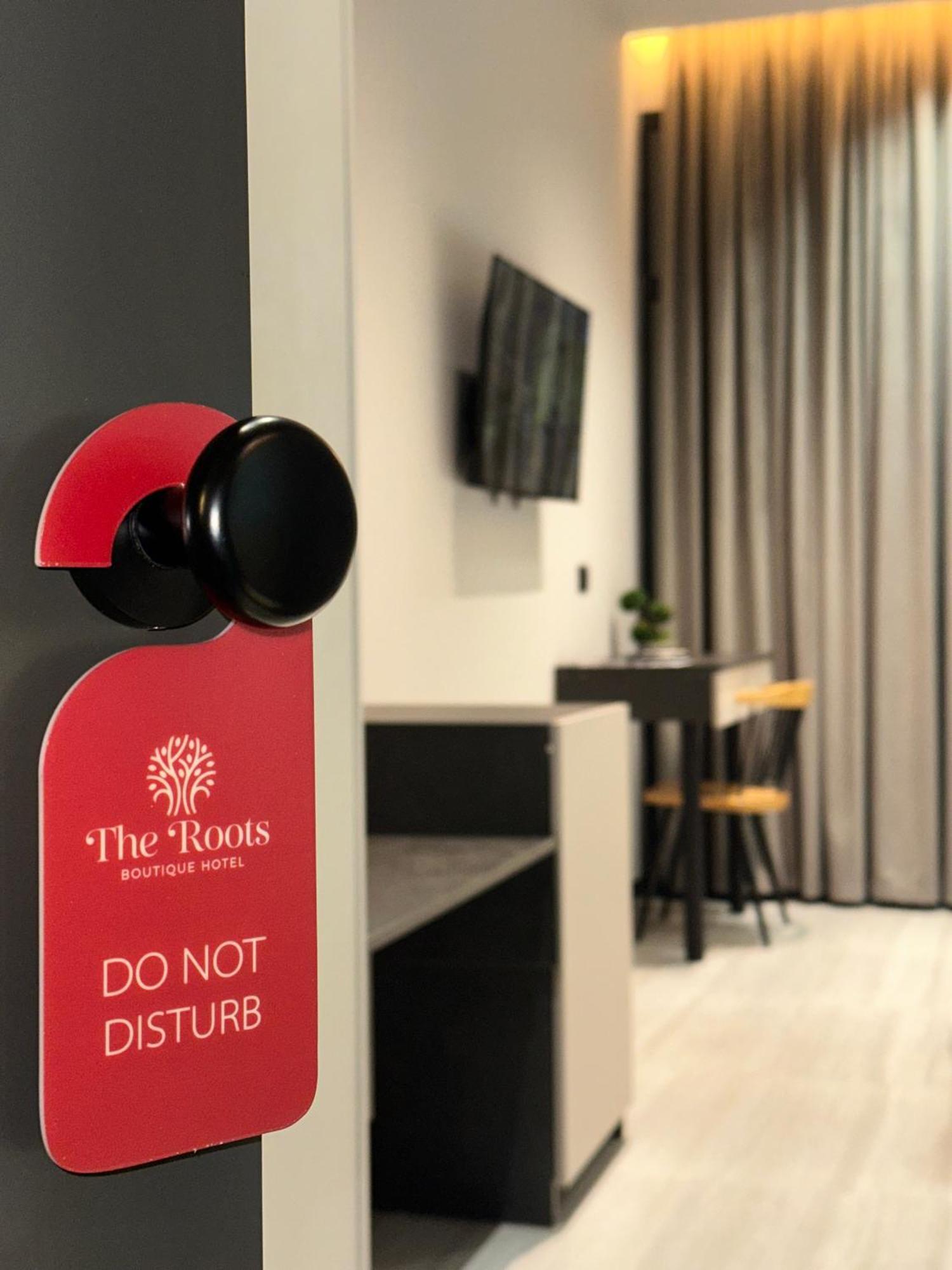 The Roots Boutique Hotel Shkodër エクステリア 写真