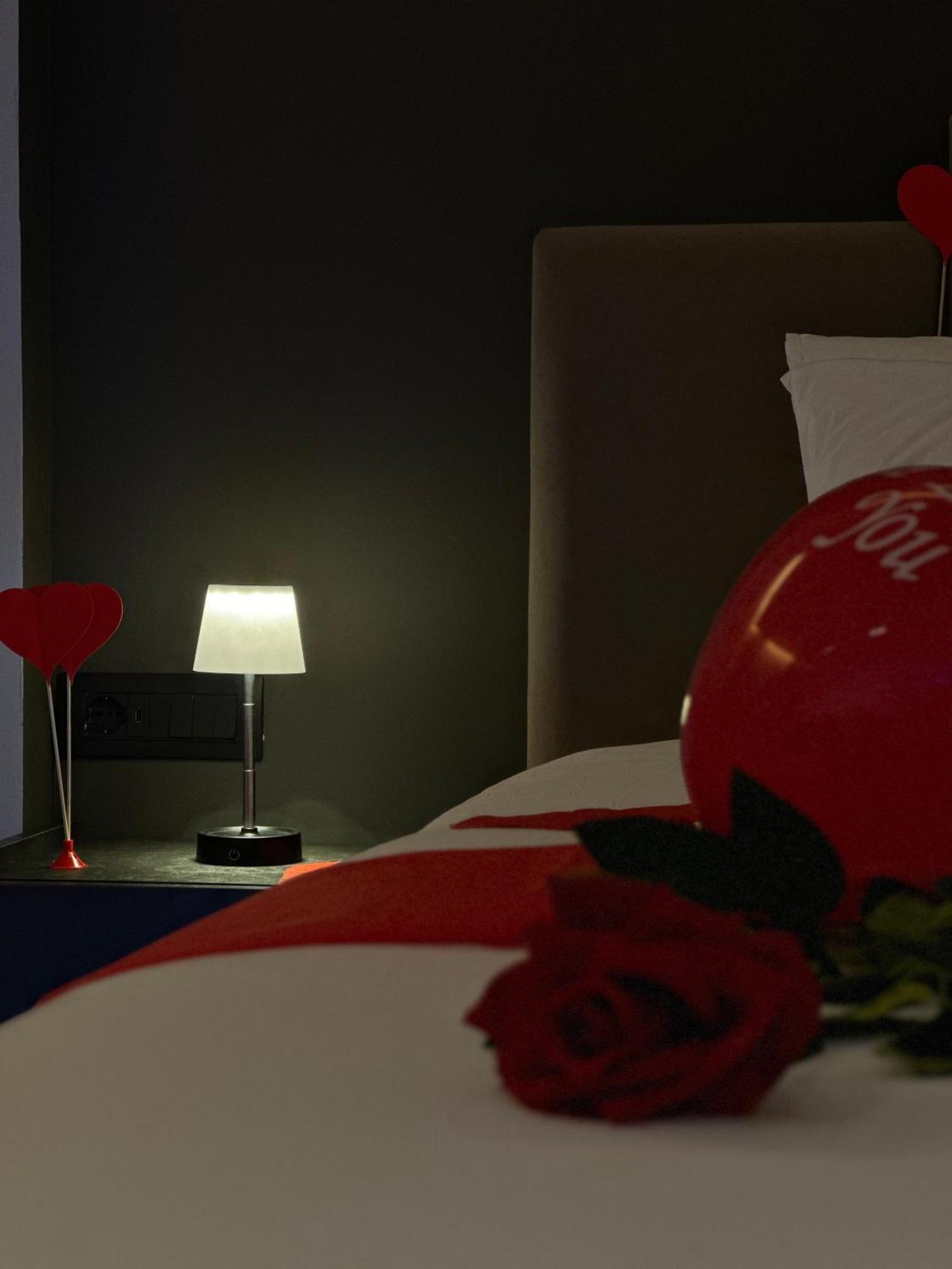 The Roots Boutique Hotel Shkodër エクステリア 写真